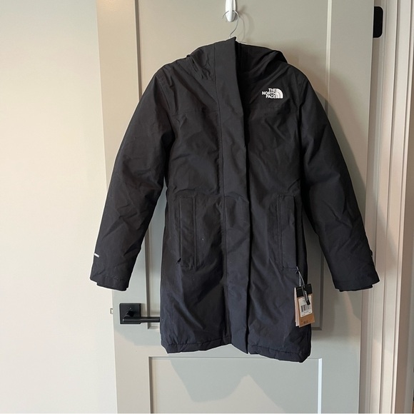 NWT North Face Size XS Black Arctic Parka Hooded NF0A4R2VJK3